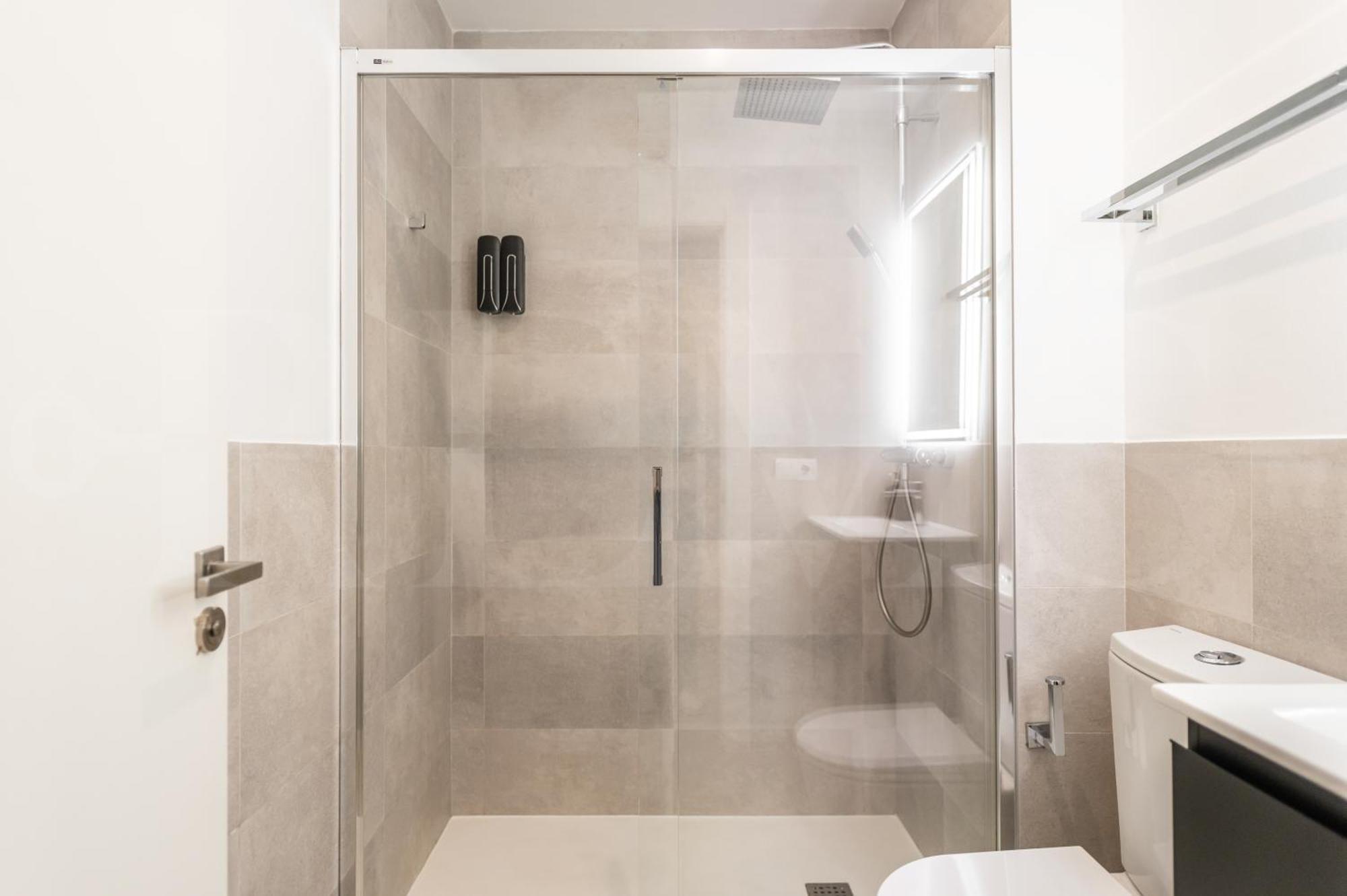Modern Studio In The Heart Of Malaga By Rems Buitenkant foto